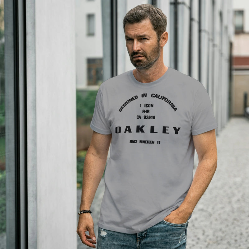 Camisa Oakley In Califórnia